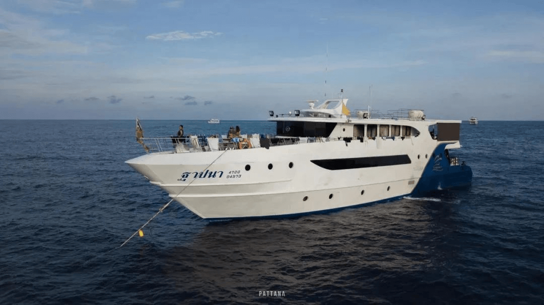 泰国斯米兰Aqua船宿潜水套餐